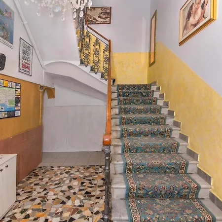 Stella Del Mare מלון