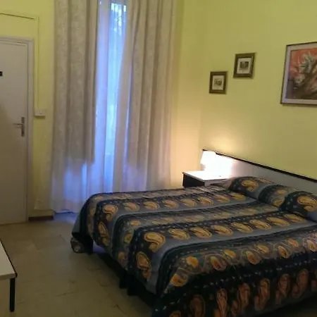 Отель Stella Del Mare 2*