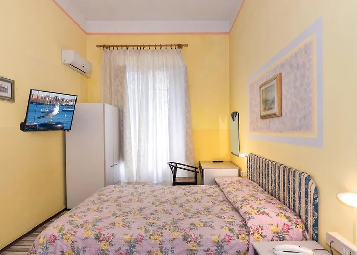 Stella Del Mare Hotel 2*