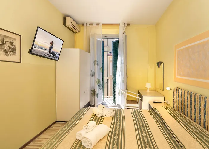 Stella Del Mare Hotel 2*